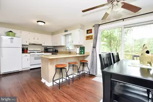 1579 Pinehurst Dr, Mays Landing, NJ 08330 - Photo 4