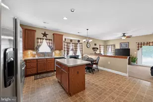 70 Burnside Dr, Egg Harbor Township, NJ 08234 - Photo 16