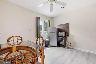 303 Knollwood Dr, Egg Harbor Township, NJ 08234 - Photo 24