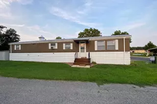 121 Country Ln, Buena, NJ 08310 - Photo 1