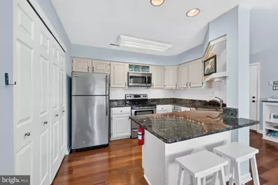 802 Harbour Cv Cove, Somers Point, NJ 08244 - Photo 12
