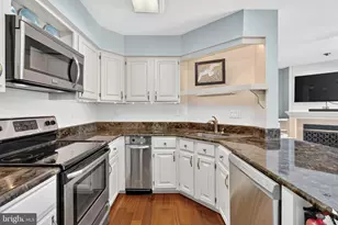802 Harbour Cv Cove, Somers Point, NJ 08244 - Photo 14
