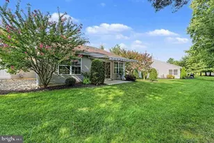 676 E Chancery Ln, Absecon, NJ 08205 - Photo 28