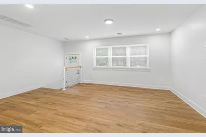 1030 Neumark Avenue, Pleasantville, NJ 08232 - Photo 8