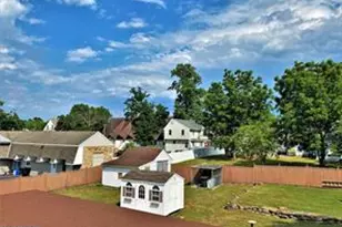 220 Pratt St, Hammonton, NJ 08037 - Photo 4