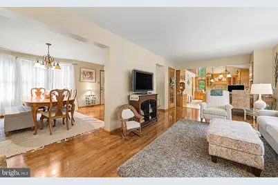 348 E Upland Avenue E, Absecon, NJ 08205 - Photo 6