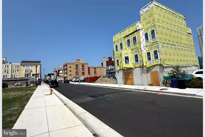 215 S Tennessee Avenue, Atlantic City, NJ 08401 - Photo 1