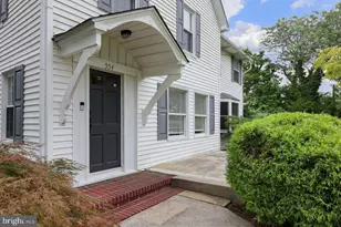 554 N 3rd St, Hammonton, NJ 08037 - Photo 2