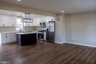205 Sumner St, Buena, NJ 08310 - Photo 2