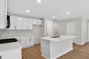 5 Santa Monica Rd, Egg Harbor Township, NJ 08234 - Photo 4