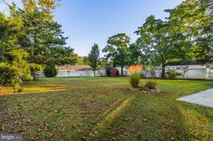 422 Line St, Hammonton, NJ 08037 - Photo 6