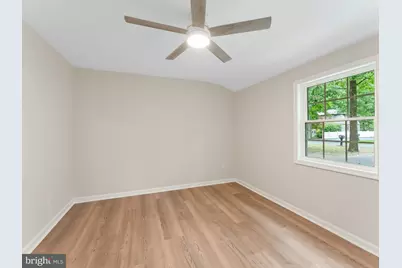 306 Wiltshire Drive, Williamstown, NJ 08094 - Photo 20