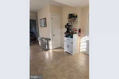 14 E Pierson Avenue, Somers Point, NJ 08244 - Photo 10