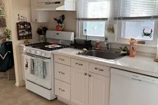 14 E Pierson Ave, Somers Point, NJ 08244 - Photo 12