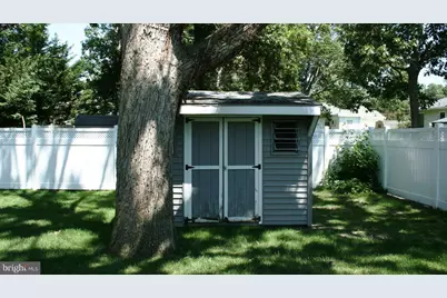 609 Pennsylvania Avenue, Somers Point, NJ 08244 - Photo 8