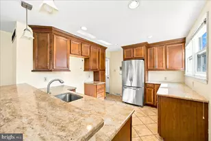 57 S Decatur Ave, Margate City, NJ 08402 - Photo 6