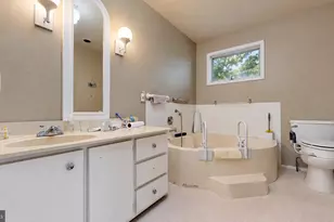 29 Broadway, Somers Point, NJ 08244 - Photo 16