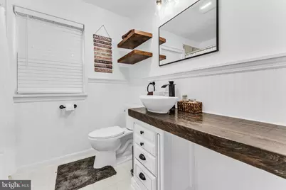 305 E Ridgewood Avenue, Absecon, NJ 08205 - Photo 24