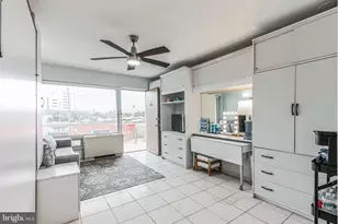 108 S Montpelier Ave, Atlantic City, NJ 08401 - Photo 4