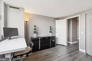 526 Pacific Ave, Atlantic City, NJ 08401 - Photo 12