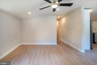 120 S Cologne Avenue, Egg Harbor City, NJ 08215 - Photo 6