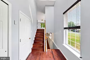 64 Meadow Cir, Mays Landing, NJ 08330 - Photo 4