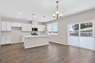 208 Dewberry Dr, Egg Harbor Township, NJ 08234 - Photo 10