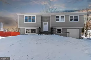 502 Bloomfield Dr, Westampton, NJ 08060 - Photo 2