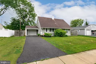 68 Shawmont Lane, Willingboro, NJ 08046 - Photo 1