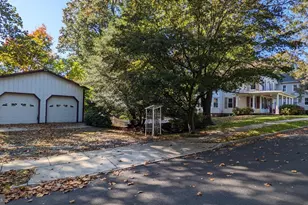 310 Riverview Ave, Florence, NJ 08518 - Photo 10