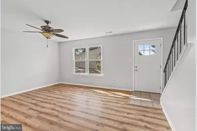 341 Clarkson Street, Burlington, NJ 08016 - Photo 4
