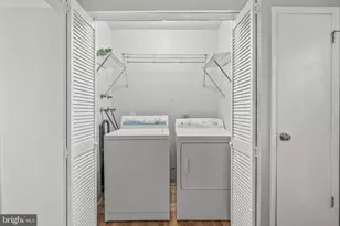 341 Clarkson St, Burlington, NJ 08016 - Photo 10