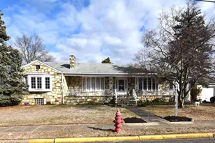 515 Rutgers Ave, Burlington, NJ 08016 - Photo 1