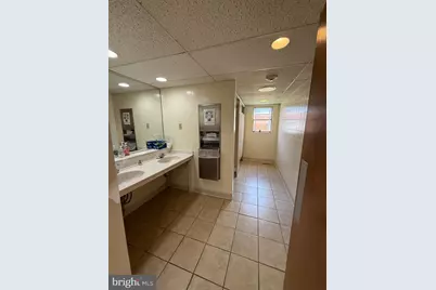 437 High Street, Burlington, NJ 08016 - Photo 14