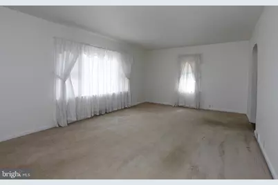 30 Cooper Avenue, Marlton, NJ 08053 - Photo 2
