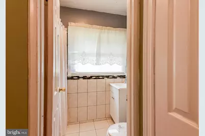 70 Buckingham Drive, Willingboro, NJ 08046 - Photo 16