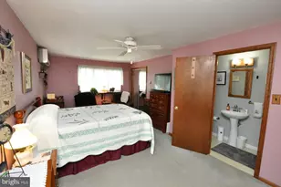 400 S Arthur Dr, Edgewater Park, NJ 08010 - Photo 16