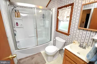 400 S Arthur Dr, Edgewater Park, NJ 08010 - Photo 20