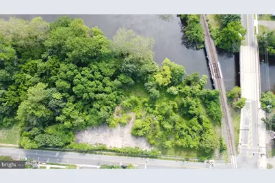 305 Tatham Street, Burlington, NJ 08016 - Photo 8