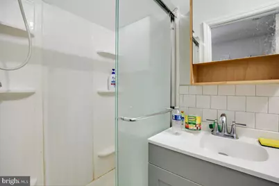 301 Broad Street, Beverly, NJ 08010 - Photo 4