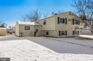 244 Princeton Ave, Pemberton, NJ 08068 - Photo 2