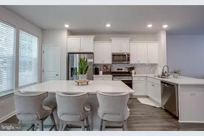 102 Levis Drive, Mount Holly, NJ 08060 - Photo 6