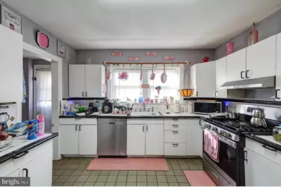 809 Olive Street, Florence, NJ 08518 - Photo 2