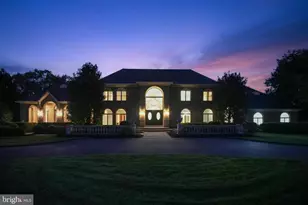 712 Kimberly Dr, Moorestown, NJ 08057 - Photo 2