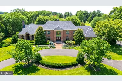 712 Kimberly Drive, Moorestown, NJ 08057 - Photo 1