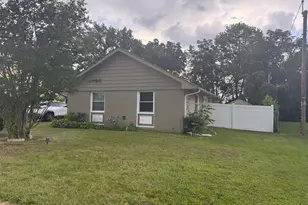 126 Millbrook Dr, Willingboro, NJ 08046 - Photo 2