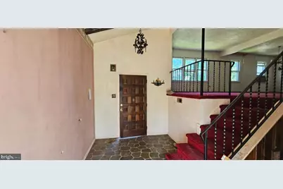 13 Kingsbridge Drive, Burlington, NJ 08016 - Photo 2