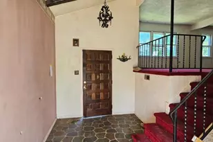 13 Kingsbridge Dr, Burlington, NJ 08016 - Photo 2