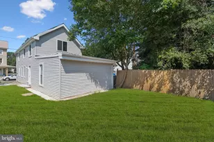 124 Cooper St, Beverly, NJ 08010 - Photo 24