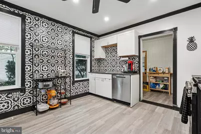 43 E Henry Street, Palmyra, NJ 08065 - Photo 12